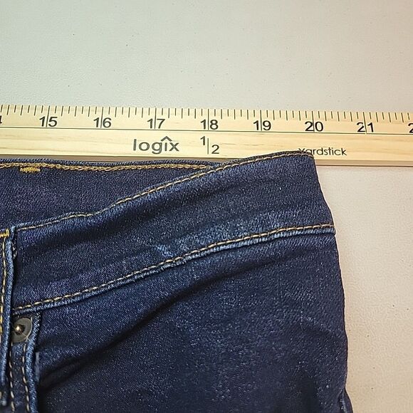 Member's Mark NWT Mens Jeans Size 40x32 Straight Fit Stretch Denim Spot on Leg - Picture 10 of 13